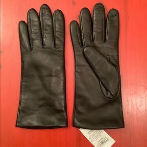 Land’s End EZ Touch black leather gloves